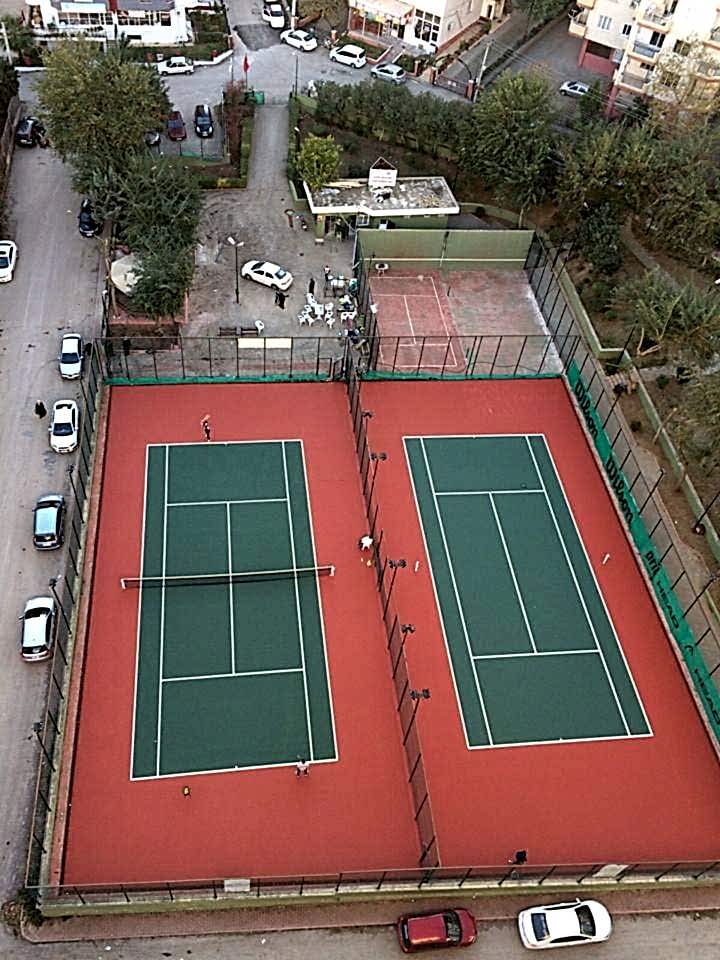 Tenis Kortu Nedir ? | Tenis Kortu Yapan Firmalar ?